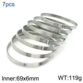 Off-price Bangle