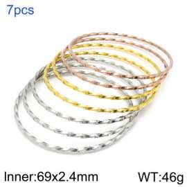Off-price Bangle